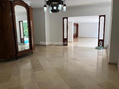 Casa de 5 alcobas en arriendo en Santa Rita, Cali, 630 m² · foto 10 de 20
