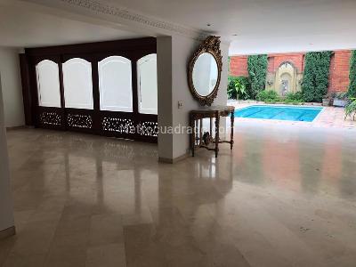 Casa de 5 alcobas en arriendo en Santa Rita, Cali, 630 m² · foto 4 de 20