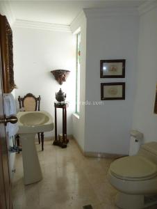Casa de 5 alcobas en arriendo en Santa Rita, Cali, 630 m² · foto 5 de 20