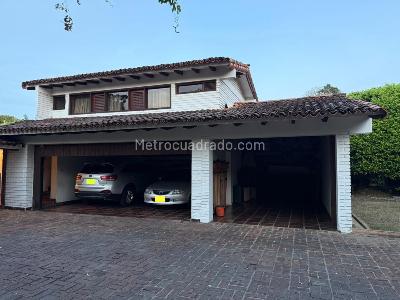 Casa de 5 alcobas en venta en Ciudad Jardin, Cali, 578 m² · foto 5 de 20