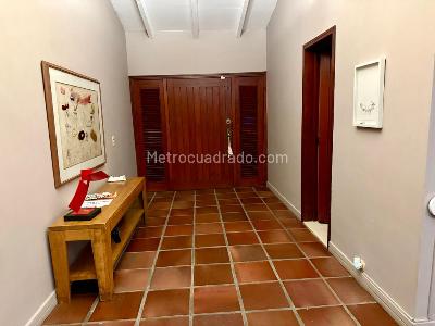 Casa de 5 alcobas en venta en Ciudad Jardin, Cali, 578 m² · foto 8 de 20