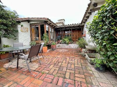 Casa de 3 alcobas en venta en Balcones De Lindaraja, Bogotá, 220 m² · foto 14 de 20
