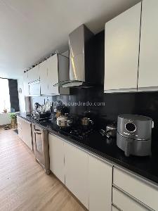 Apartamento en venta en Los Lagartos, Bogotá · foto 8 de 20