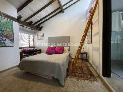 Casa de 4 alcobas en venta en Colina Gratamira, Bogotá, 220 m² · foto 10 de 19