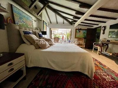 Casa de 4 alcobas en venta en Colina Gratamira, Bogotá, 220 m² · foto 2 de 19