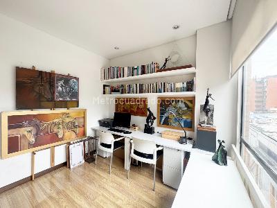 Apartamento de 2 alcobas en venta en Santa Barbara Occidental, Bogotá, 74 m² · foto 19 de 20