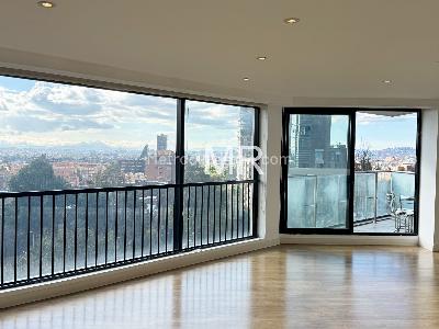 Apartamento en venta en Chico Alto, Bogotá · foto 2 de 19