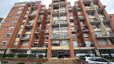 Apartamento de 4 alcobas en venta en Chico Norte Iii, Bogotá, 139 m² · foto 1 de 20
