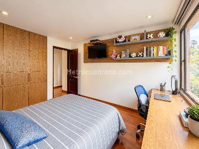 Apartamento de 4 alcobas en venta en Bosque Mediina, Bogotá, 300 m² · foto 16 de 17