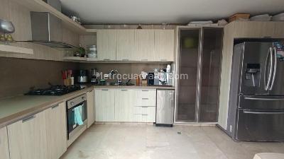 Casa de 4 alcobas en venta en Villa Campestre, Barranquilla, 345 m² · foto 17 de 20