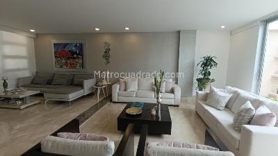 Casa de 4 alcobas en venta en Villa Campestre, Barranquilla, 345 m² · foto 2 de 20