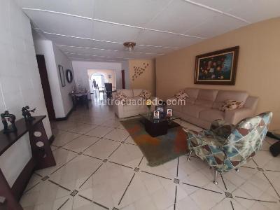 Casa de 4 alcobas en venta en Granadillo, Barranquilla, 176 m² · foto 2 de 6
