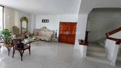 Apartamento de 4 alcobas en venta en Alto Prado, Barranquilla, 328 m² · foto 5 de 20