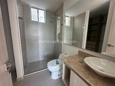 Apartamento en venta en Altos De Los Rosales, Barranquilla · foto 3 de 7