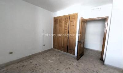 Apartamento de 3 alcobas en venta en Altos Del Prado (Norte), Barranquilla, 177 m² · foto 5 de 8