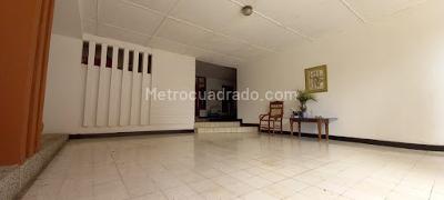 Casa en venta en Los Alpes, Barranquilla · foto 2 de 13