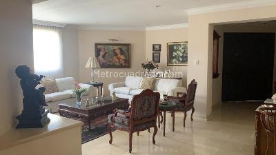 Apartamento de 3 alcobas en venta en Alto Prado, Barranquilla, 320 m² · foto 5 de 14
