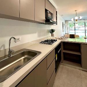 Apartamento de 2 alcobas en venta en Altos De Los Rosales, Barranquilla, 78 m² · foto 4 de 12