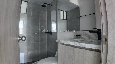 Apartamento de 2 alcobas en venta en Lago Alto, Barranquilla, 70 m² · foto 5 de 9