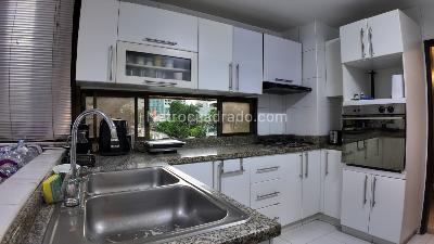 Apartamento de 3 alcobas en venta en Alto Prado, Barranquilla, 175 m² · foto 12 de 13