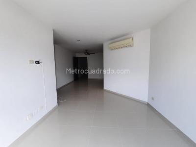 Apartamento en venta en Altos De Tivoly, Barranquilla · foto 6 de 12