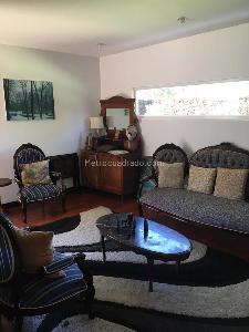 Casa de 4 alcobas en venta en Guaymaral, Bogotá, 1350 m² · foto 2 de 20