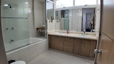 Casa de 5 alcobas en venta en La Castellana, Barranquilla, 264 m² · foto 19 de 20