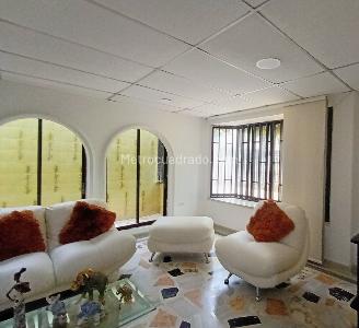 Casa en venta en Ciudad Jardin, Barranquilla · foto 4 de 19