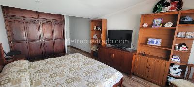 Casa de 3 alcobas en venta en Seleccionar Barrio, Bogotá, 211 m² · foto 12 de 20