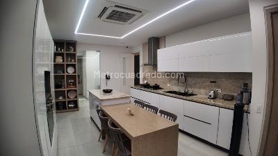 Apartamento en venta en El Golf, Barranquilla · foto 2 de 12