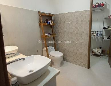 Apartamento de 3 alcobas en venta en Altos De Riomar, Barranquilla, 164 m² · foto 16 de 18