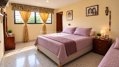 Casa de 5 alcobas en venta en El Tabor, Barranquilla, 520 m² · foto 10 de 11