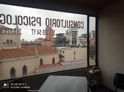 Apartamento de 1 alcoba en venta en Chapinero Lourdes, Bogotá, 29 m² · foto 2 de 9