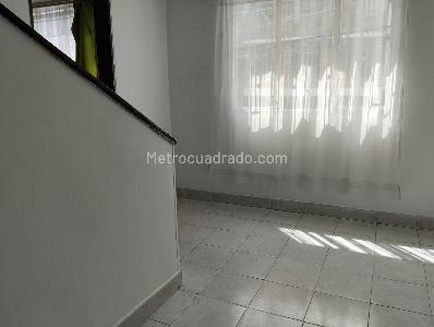 Casa de 5 alcobas en venta en San Marcos, Bogotá, 353 m² · foto 16 de 19