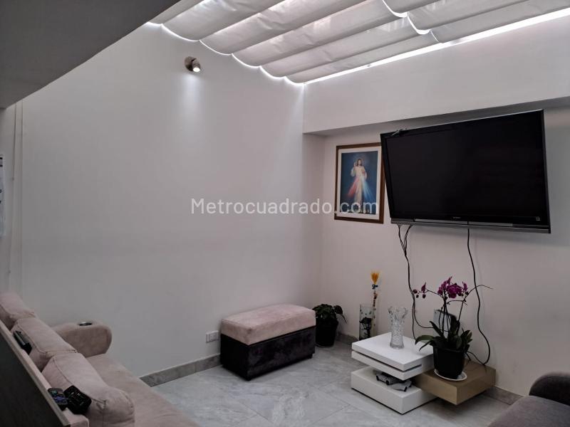Piso – Bogotá, Belmira, Localidad Usaquén - Más