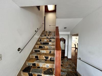 Casa en venta en Pasadena, Bogotá · foto 9 de 20