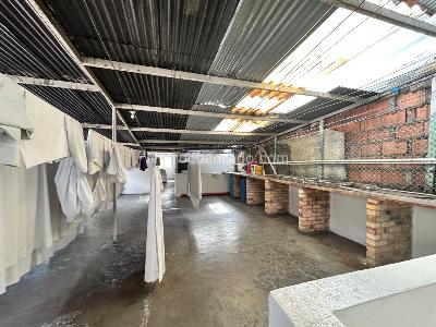 Casa de 5 alcobas en venta en Restrepo, Bogotá, 780 m² · foto 3 de 20