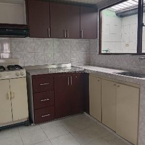 Apartamento de 3 alcobas en arriendo en San Cayetano, Bogotá, 79 m² · foto 3 de 17