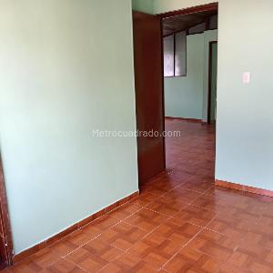 Apartamento de 3 alcobas en arriendo en San Cayetano, Bogotá, 79 m² · foto 11 de 17