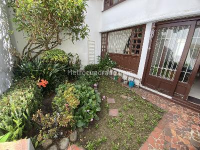 Casa de 5 alcobas en venta en Polo Club, Bogotá, 189 m² · foto 2 de 20