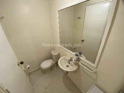 Casa de 5 alcobas en venta en Polo Club, Bogotá, 189 m² · foto 7 de 20