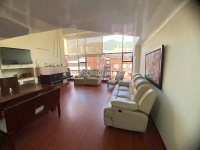 Apartamento de 5 alcobas en arriendo en Chico Norte, Bogotá, 300 m² · foto 2 de 20