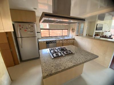 Apartamento de 5 alcobas en arriendo en Chico Norte, Bogotá, 300 m² · foto 6 de 20