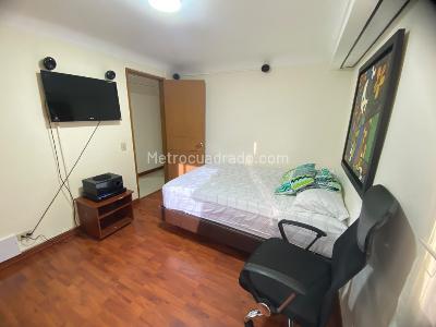 Apartamento de 5 alcobas en arriendo en Chico Norte, Bogotá, 300 m² · foto 16 de 20
