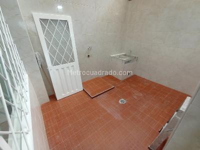 Apartamento de 2 alcobas en arriendo en San Jose De Spring, Bogotá, 83 m² · foto 19 de 20