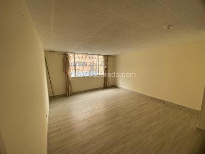 Apartamento de 2 alcobas en arriendo en Los Pinos, Bogotá, 50 m² · foto 4 de 15