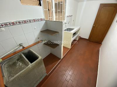 Apartamento de 2 alcobas en arriendo en Los Pinos, Bogotá, 50 m² · foto 7 de 15