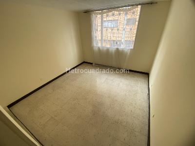 Apartamento de 2 alcobas en arriendo en Los Pinos, Bogotá, 50 m² · foto 8 de 15