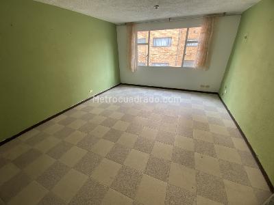 Apartamento de 2 alcobas en arriendo en Los Pinos, Bogotá, 50 m² · foto 3 de 16