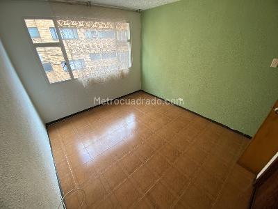 Apartamento de 2 alcobas en arriendo en Los Pinos, Bogotá, 50 m² · foto 13 de 16